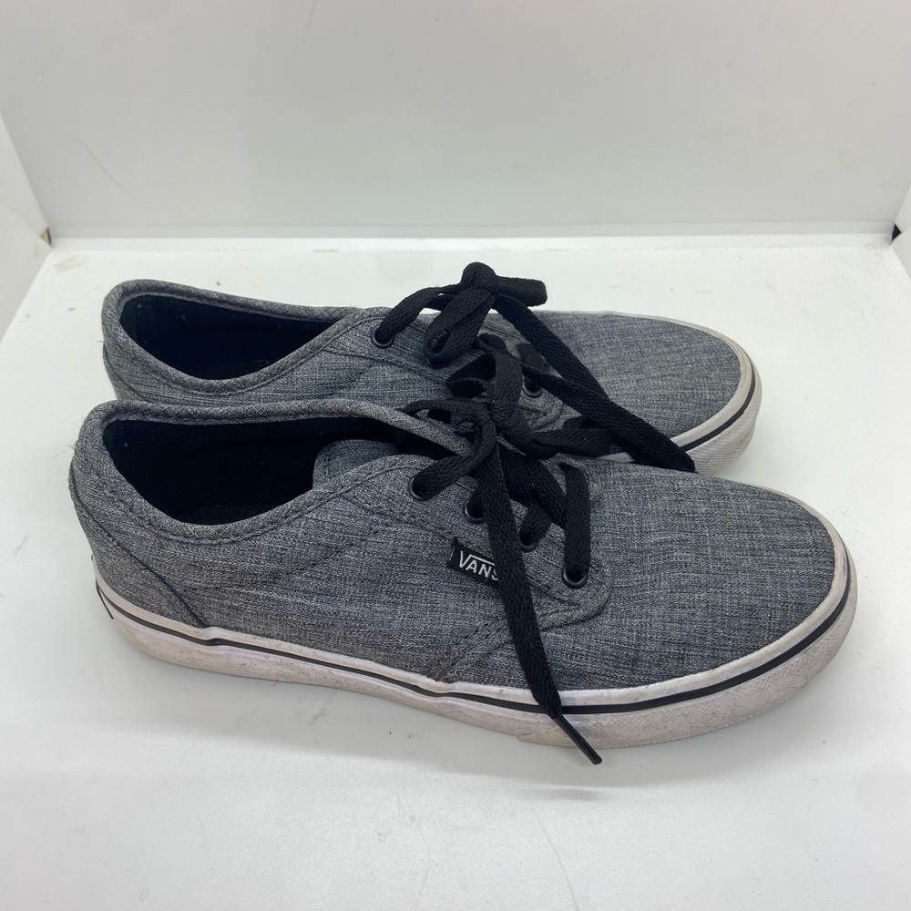 Vans shoe youth 2.5